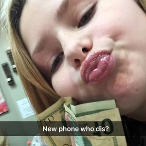 Meet your Posher, Hailey